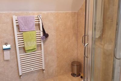 Apartament cu 3 camere semidecomandat în Florești - 6