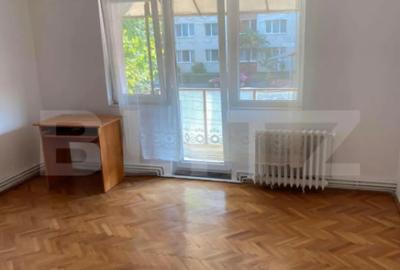 Apartament cu 3 camere decomandat în Micro 16 - 4
