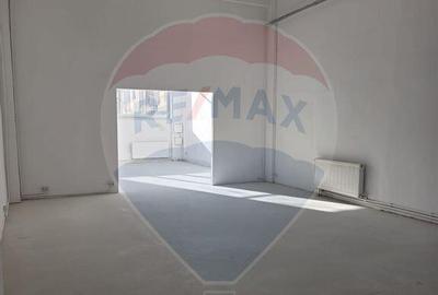 Spațiu comercial, de 216 mp, în Baicului - 3