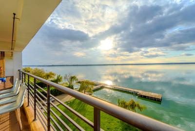 Mamaia 3 camere lux terasă cu  vedere frontala la lac parcare subterana - 37