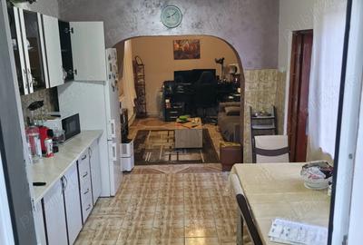 Casa 3 Camere, Baie, Bucatarie, 2 Bai Centru - Tomis 2, eMag 142m - 2