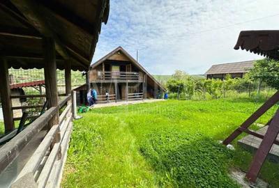 Casa 3 camere de vanzare in Campenesti - 1