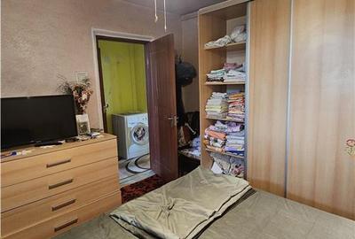 Apartament cu 3 camere decomandat în Brâncoveanu - 9