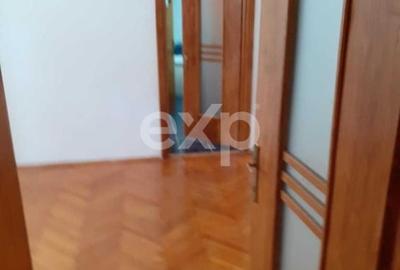 Apartament cu 2 camere semidecomandat în Central - 4