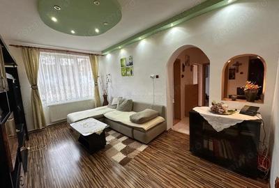 Apartament cu 2 camere decomandat în Marginea - 1