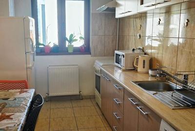 Inchiriez apartament 2 camere + loc de parcare privat - 5