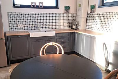 Casă cu 4 camere în Valea Adâncă - 3