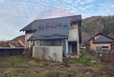 Casă individuală cu 5 camere cu Teren 1782 Mp în Cazaci - 3