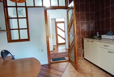 Apartament cu 3 camere decomandate,Carpatilor-Judetean - 11