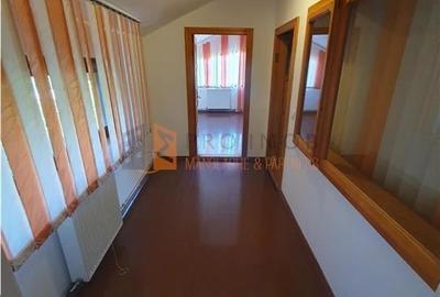 EXCLUSIVITATE! Casa cu teren si garaj in cartierul Mihai Viteazu - 4