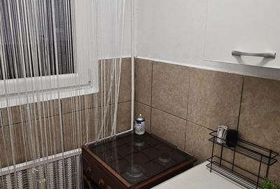 Garsonieră decomandată în Confecții - 8