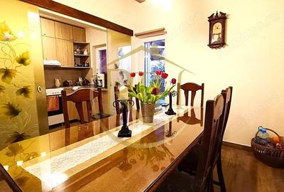 Casă cu 6 camere în Giroc