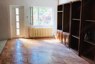 Proprietar Inchiriez casa pentru birouri, muncitori, sau locuit in zona Badea Cartan - 8