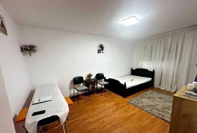 Apartament cu 3 camere, zona Alexandru cel Bun Apartament cu 3 camere, zona Alexandru cel Bun - 3