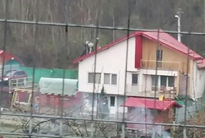 Casă cu Teren 300 Mp în Central - 2