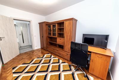Apartament cu 3 camere decomandat, mobilat în Titan - 9