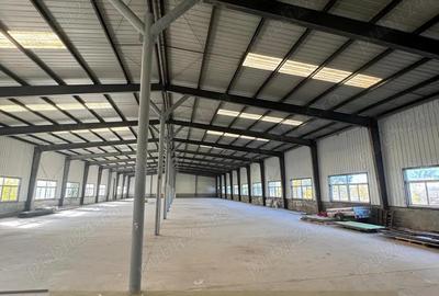 Spațiu comercial, de 3,840 mp, în Central - 15