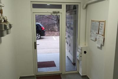 Garsonieră decomandată, mobilată în Central - 12