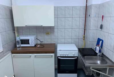 Garsonieră decomandată în Dacia - 7