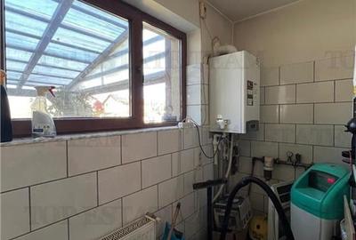 Vila individuala cuplata 6 camere P+E+M, cu incalzire pe centrala si semineu, to Vila individuala cuplata 6 camere P+E+M, cu incalzire pe centrala si semineu, to - 17