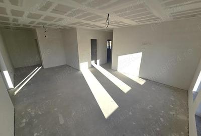 Casă cu 3 camere cu Teren 450 Mp în Lazuri - 15