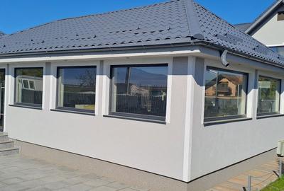 Spațiu comercial, de 120 mp, în Central - 7