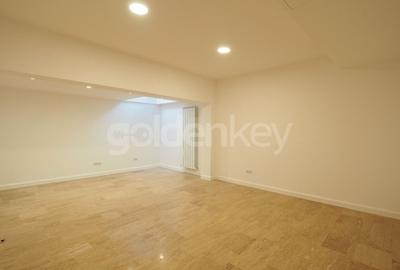 Vila cu 8 camere | zona linistita | 300mp - 2