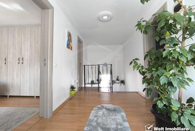 Casă individuală cu 4 camere cu Canalizare în Iris - 11