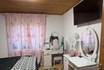 Casă cu 5 camere cu Canalizare în Rahova - 4