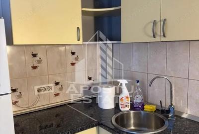 Apartament cu 2 camere semidecomandat, mobilat în Complex Studențesc - 2