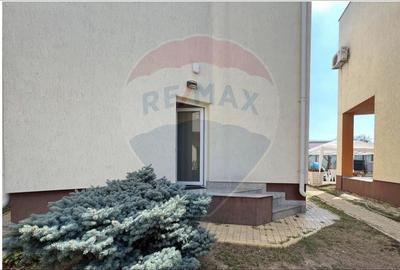 Casă cu 4 camere cu Teren 150 Mp în Central - 16