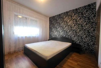 Apartament cu 2 camere decomandat în Republicii