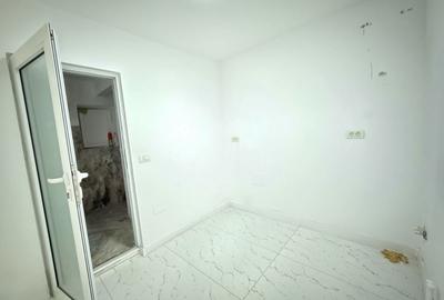 Spațiu comercial, de 82 mp, în Central - 6