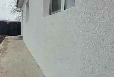 Casă cu 4 camere cu Teren 500 Mp în Central - 9