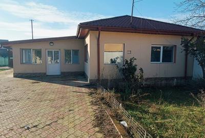 Casă cu 4 camere în Poșta - 1