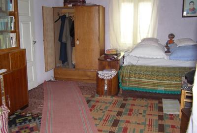 Casa 120 mp, multiple dependinte, teren 2800 mp Campulung Moldovenesc - 5