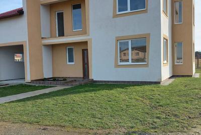 Casă cu 4 camere cu Teren 900 Mp în Central - 9