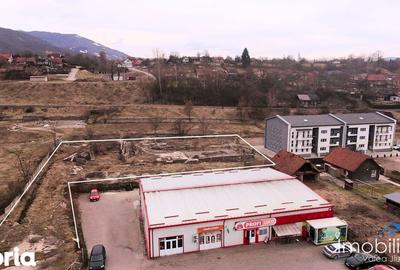 Teren de 2880 mp, în Central - 2