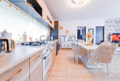| COMISION 0 | Apartament modern si luminos, 3 camere + terasa | 60 MP | - 3