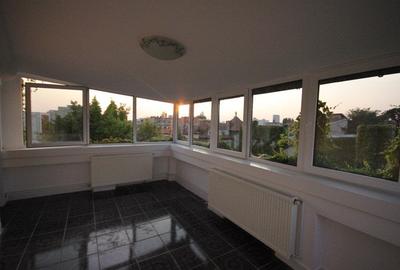 Apartament 2 camere in vila, Hala Traian - 2