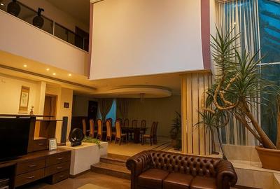 VILA SOMPTUOASA CU PONTON LA LAC SI TEREN GENEROS - REZIDENTA SAU INVESTITIE - 51