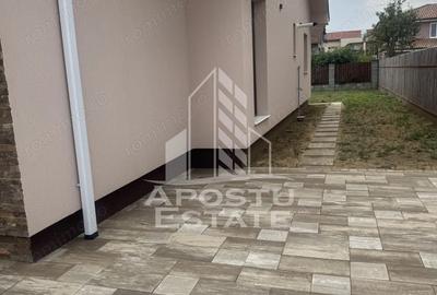 Casă cu Canalizare în Ghiroda - 3