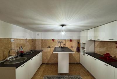 Casa de vanzare, cu 4 camere, 175 mp, in apropiere de Ha?e - 10
