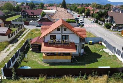 Casă cu 4 camere decomandat cu Teren 488 Mp în Cristian - 4