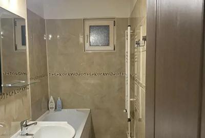 Inchiriez apartament 2 camere