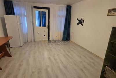 Casă de vânzare Str. 11 Iunie – lângă Parcul Carol,  Comision 0% - 4