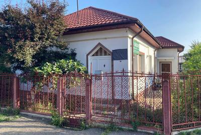 Casă cu 4 camere în Central - 6