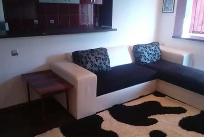 Inchiriez apartament cu 2 camere Bulevardul Independen?ei langa salon Ramona pia?a 1 Mai bloc - 4