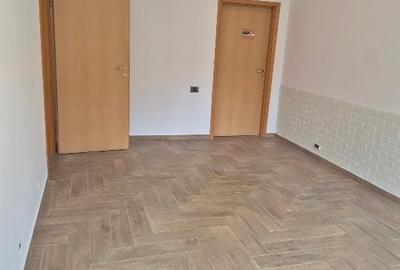 Spațiu pentru birouri/rezidențial - 8