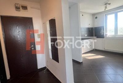 Apartament cu 3 camere decomandat, zona Girocului
